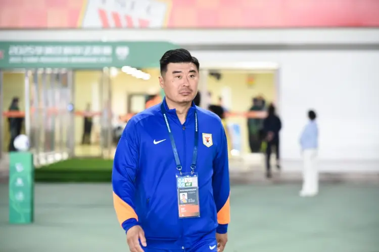 可以冲击本, 关注国内足