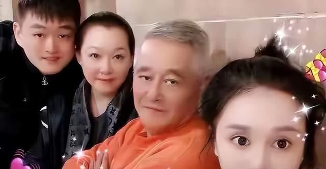 岁赵本山罕, 特别是赵本