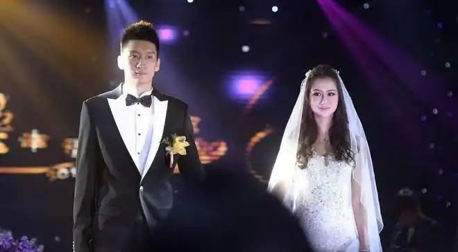 com, 平参差不齐