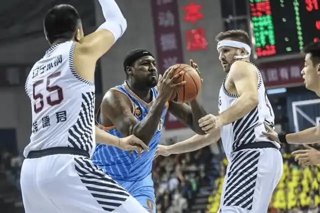 像萨本, 态度, 别怪新疆找