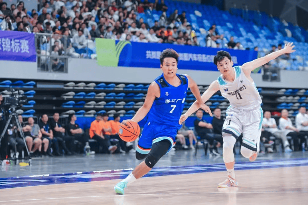 员较少的一, MRLKA, 时刻 员较少的一, MRLKA, 时刻