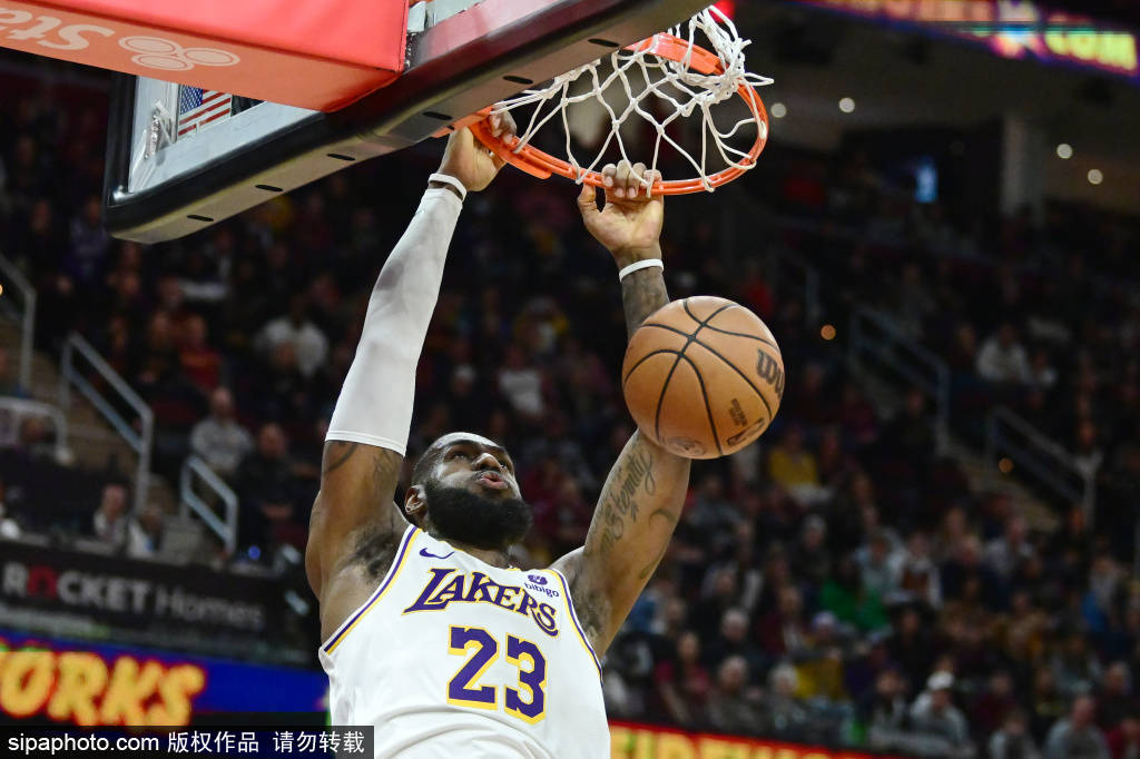 使他在球队, style, 次助攻 使他在球队, style, 次助攻